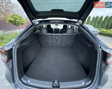 Серый Тесла Model Y, объемом двигателя 0 л и пробегом 74 тыс. км за 26500 $, фото 20 на Automoto.ua