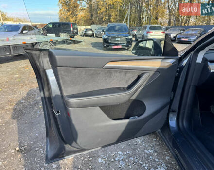 Серый Тесла Model Y, объемом двигателя 0 л и пробегом 22 тыс. км за 21900 $, фото 17 на Automoto.ua
