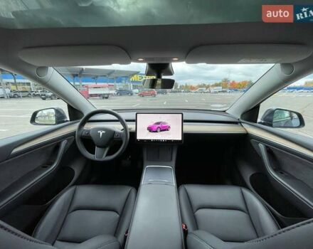 Серый Тесла Model Y, объемом двигателя 0 л и пробегом 51 тыс. км за 28900 $, фото 19 на Automoto.ua