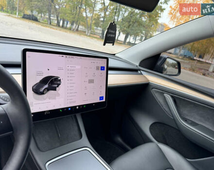 Тесла Model Y 2023 в Белой Церкве на Automoto.ua Серый Тесла Model Y, объемом двигателя 0 л и пробегом 19 тыс. км за 26900 $, фото 13 на Automoto.ua
