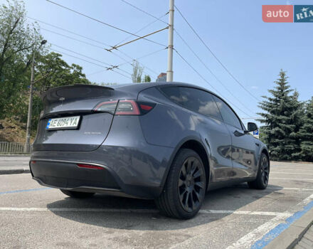 Серый Тесла Model Y, объемом двигателя 0 л и пробегом 24 тыс. км за 30500 $, фото 19 на Automoto.ua
