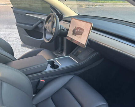 Серый Тесла Model Y, объемом двигателя 0 л и пробегом 55 тыс. км за 30800 $, фото 5 на Automoto.ua