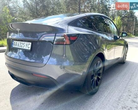 Серый Тесла Model Y, объемом двигателя 0 л и пробегом 42 тыс. км за 26500 $, фото 26 на Automoto.ua