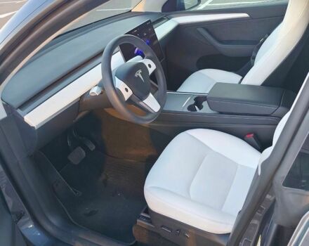 Сірий Тесла Model Y, об'ємом двигуна 0 л та пробігом 74 тис. км за 28000 $, фото 8 на Automoto.ua