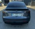 Серый Тесла Model Y, объемом двигателя 0 л и пробегом 2 тыс. км за 32500 $, фото 4 на Automoto.ua