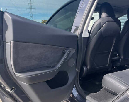 Сірий Тесла Model Y, об'ємом двигуна 0 л та пробігом 22 тис. км за 29000 $, фото 16 на Automoto.ua