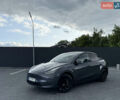 Серый Тесла Model Y, объемом двигателя 0 л и пробегом 52 тыс. км за 26400 $, фото 2 на Automoto.ua