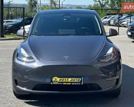 Серый Тесла Model Y, объемом двигателя 0 л и пробегом 39 тыс. км за 30500 $, фото 1 на Automoto.ua