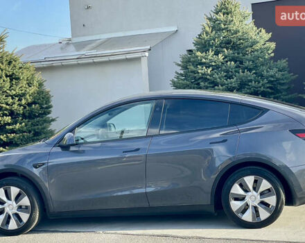 Серый Тесла Model Y, объемом двигателя 0 л и пробегом 21 тыс. км за 25300 $, фото 10 на Automoto.ua