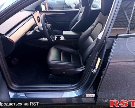 Серый Тесла Model Y, объемом двигателя 0.33 л и пробегом 43 тыс. км за 33333 $, фото 6 на Automoto.ua