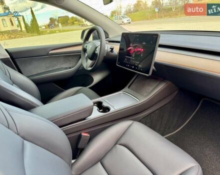 Серый Тесла Model Y, объемом двигателя 0 л и пробегом 15 тыс. км за 32000 $, фото 28 на Automoto.ua