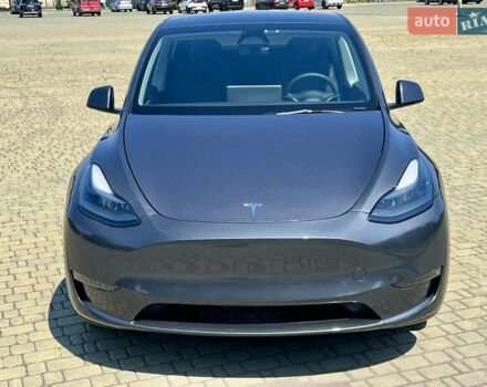 Серый Тесла Model Y, объемом двигателя 0 л и пробегом 45 тыс. км за 23700 $, фото 9 на Automoto.ua