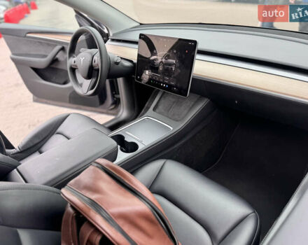 Сірий Тесла Model Y, об'ємом двигуна 0 л та пробігом 88 тис. км за 25500 $, фото 1 на Automoto.ua