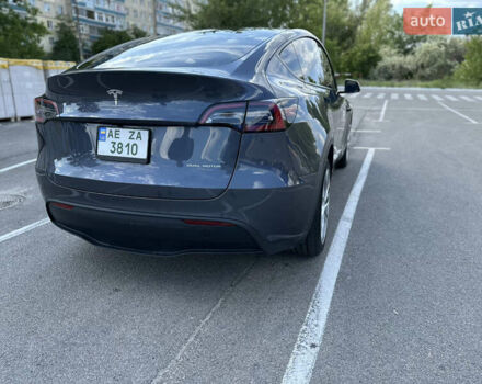Серый Тесла Model Y, объемом двигателя 0 л и пробегом 9 тыс. км за 28900 $, фото 8 на Automoto.ua