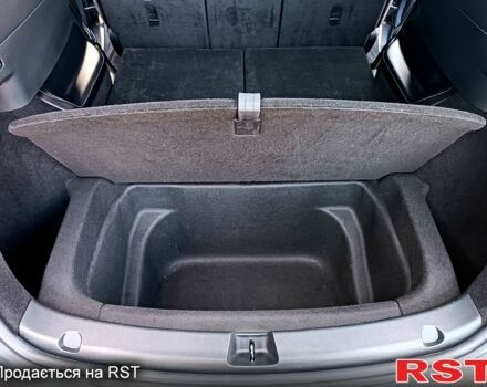 Серый Тесла Model Y, объемом двигателя 0.33 л и пробегом 43 тыс. км за 33333 $, фото 10 на Automoto.ua