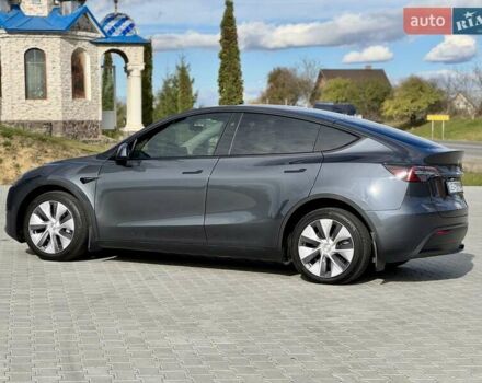 Серый Тесла Model Y, объемом двигателя 0 л и пробегом 15 тыс. км за 32000 $, фото 11 на Automoto.ua