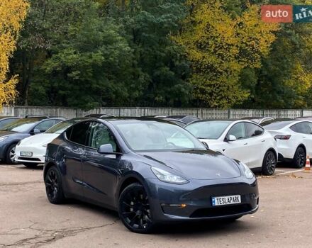 Сірий Тесла Model Y, об'ємом двигуна 0 л та пробігом 39 тис. км за 29500 $, фото 1 на Automoto.ua