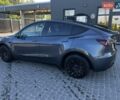 Серый Тесла Model Y, объемом двигателя 0 л и пробегом 2 тыс. км за 32500 $, фото 6 на Automoto.ua