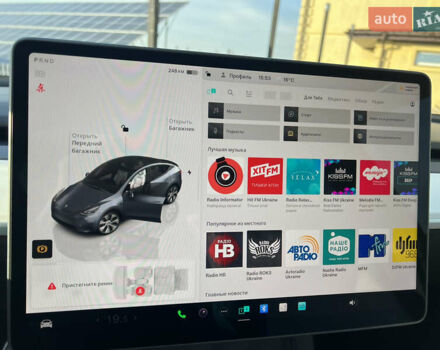 Серый Тесла Model Y, объемом двигателя 0 л и пробегом 25 тыс. км за 29000 $, фото 1 на Automoto.ua