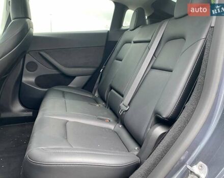 Сірий Тесла Model Y, об'ємом двигуна 0 л та пробігом 9 тис. км за 32490 $, фото 15 на Automoto.ua