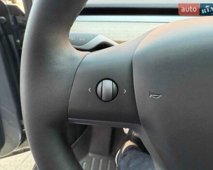 Серый Тесла Model Y, объемом двигателя 0 л и пробегом 20 тыс. км за 42900 $, фото 18 на Automoto.ua