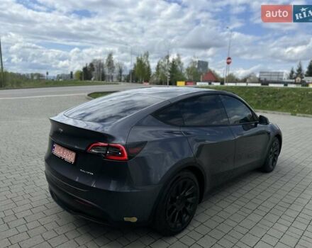 Серый Тесла Model Y, объемом двигателя 0 л и пробегом 9 тыс. км за 28950 $, фото 14 на Automoto.ua