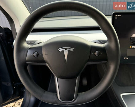 Сірий Тесла Model Y, об'ємом двигуна 0 л та пробігом 28 тис. км за 27900 $, фото 56 на Automoto.ua