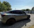 Серый Тесла Model Y, объемом двигателя 0 л и пробегом 27 тыс. км за 30400 $, фото 2 на Automoto.ua
