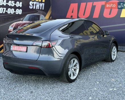 Сірий Тесла Model Y, об'ємом двигуна 0 л та пробігом 68 тис. км за 24499 $, фото 13 на Automoto.ua