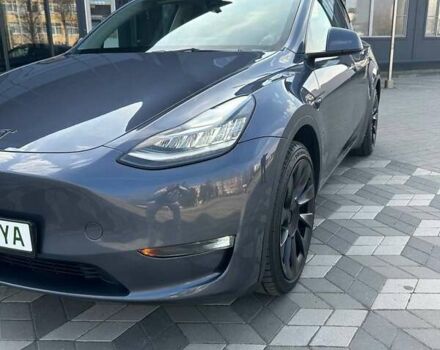 Серый Тесла Model Y, объемом двигателя 0 л и пробегом 25 тыс. км за 37500 $, фото 7 на Automoto.ua