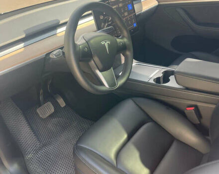 Серый Тесла Model Y, объемом двигателя 0 л и пробегом 41 тыс. км за 26500 $, фото 1 на Automoto.ua