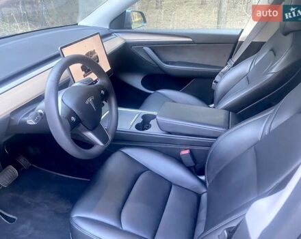 Серый Тесла Model Y, объемом двигателя 0 л и пробегом 47 тыс. км за 35600 $, фото 9 на Automoto.ua