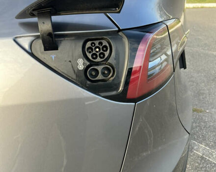 Сірий Тесла Model Y, об'ємом двигуна 0 л та пробігом 35 тис. км за 36500 $, фото 9 на Automoto.ua