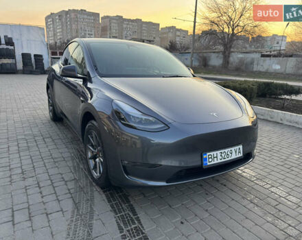 Серый Тесла Model Y, объемом двигателя 0 л и пробегом 24 тыс. км за 26400 $, фото 11 на Automoto.ua