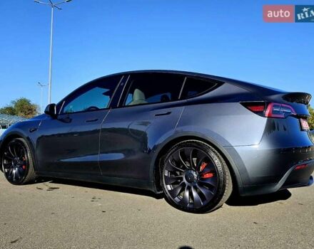 Серый Тесла Model Y, объемом двигателя 0 л и пробегом 29 тыс. км за 27900 $, фото 6 на Automoto.ua