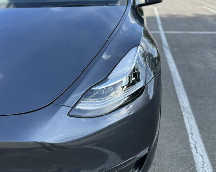 Серый Тесла Model Y, объемом двигателя 0 л и пробегом 9 тыс. км за 28900 $, фото 11 на Automoto.ua