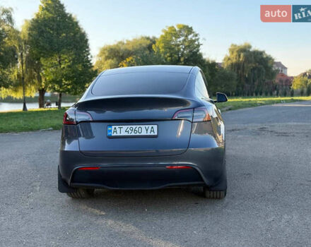 Серый Тесла Model Y, объемом двигателя 0 л и пробегом 10 тыс. км за 29000 $, фото 5 на Automoto.ua