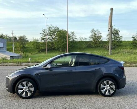 Серый Тесла Model Y, объемом двигателя 0 л и пробегом 22 тыс. км за 28999 $, фото 4 на Automoto.ua