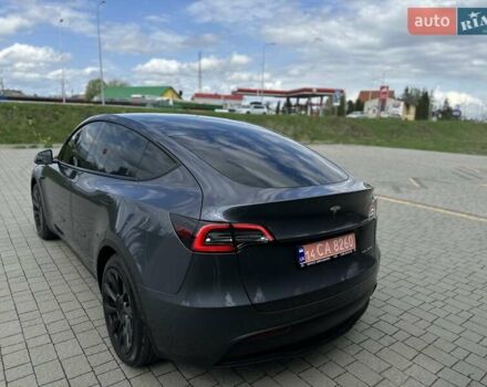 Серый Тесла Model Y, объемом двигателя 0 л и пробегом 9 тыс. км за 28950 $, фото 11 на Automoto.ua