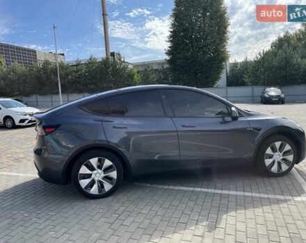Серый Тесла Model Y, объемом двигателя 0 л и пробегом 28 тыс. км за 27900 $, фото 19 на Automoto.ua