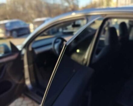 Сірий Тесла Model Y, об'ємом двигуна 0 л та пробігом 37 тис. км за 40997 $, фото 10 на Automoto.ua