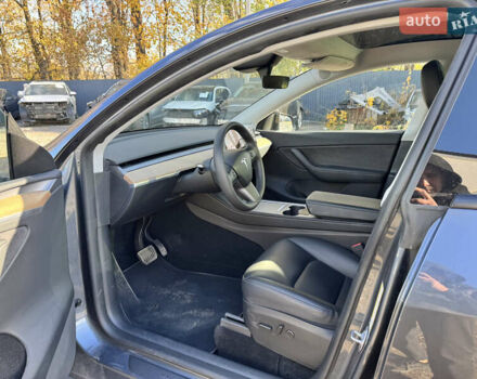 Серый Тесла Model Y, объемом двигателя 0 л и пробегом 22 тыс. км за 21900 $, фото 18 на Automoto.ua
