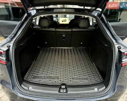 Сірий Тесла Model Y, об'ємом двигуна 0 л та пробігом 35 тис. км за 27999 $, фото 54 на Automoto.ua