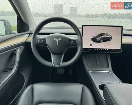 Серый Тесла Model Y, объемом двигателя 0 л и пробегом 66 тыс. км за 27900 $, фото 19 на Automoto.ua