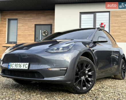 Сірий Тесла Model Y, об'ємом двигуна 0 л та пробігом 28 тис. км за 27900 $, фото 7 на Automoto.ua