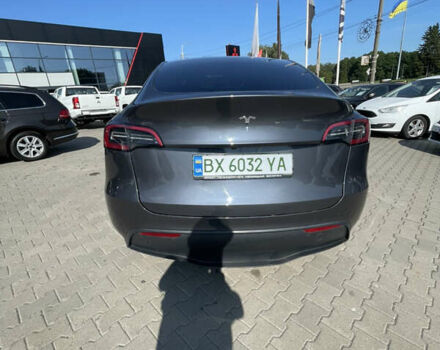 Серый Тесла Model Y, объемом двигателя 0 л и пробегом 60 тыс. км за 28000 $, фото 22 на Automoto.ua