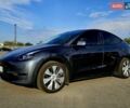 Серый Тесла Model Y, объемом двигателя 0 л и пробегом 34 тыс. км за 28300 $, фото 2 на Automoto.ua