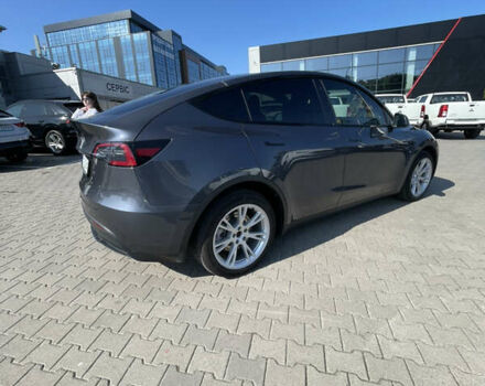 Серый Тесла Model Y, объемом двигателя 0 л и пробегом 60 тыс. км за 28000 $, фото 21 на Automoto.ua