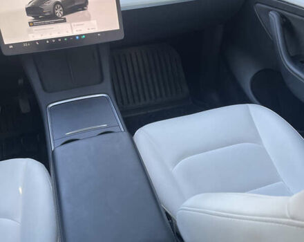 Сірий Тесла Model Y, об'ємом двигуна 0 л та пробігом 43 тис. км за 28500 $, фото 113 на Automoto.ua
