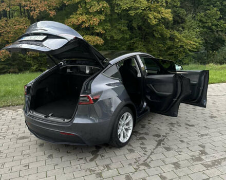 Серый Тесла Model Y, объемом двигателя 0 л и пробегом 4 тыс. км за 26500 $, фото 16 на Automoto.ua